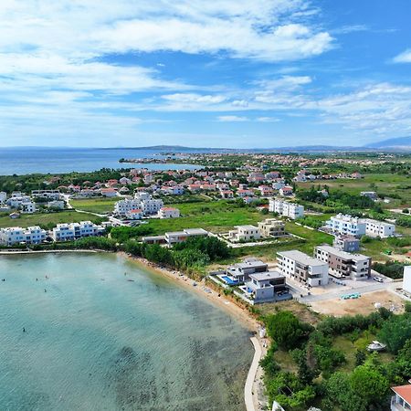 Deluxe Apartments Privlaka On The Sand Exterior foto