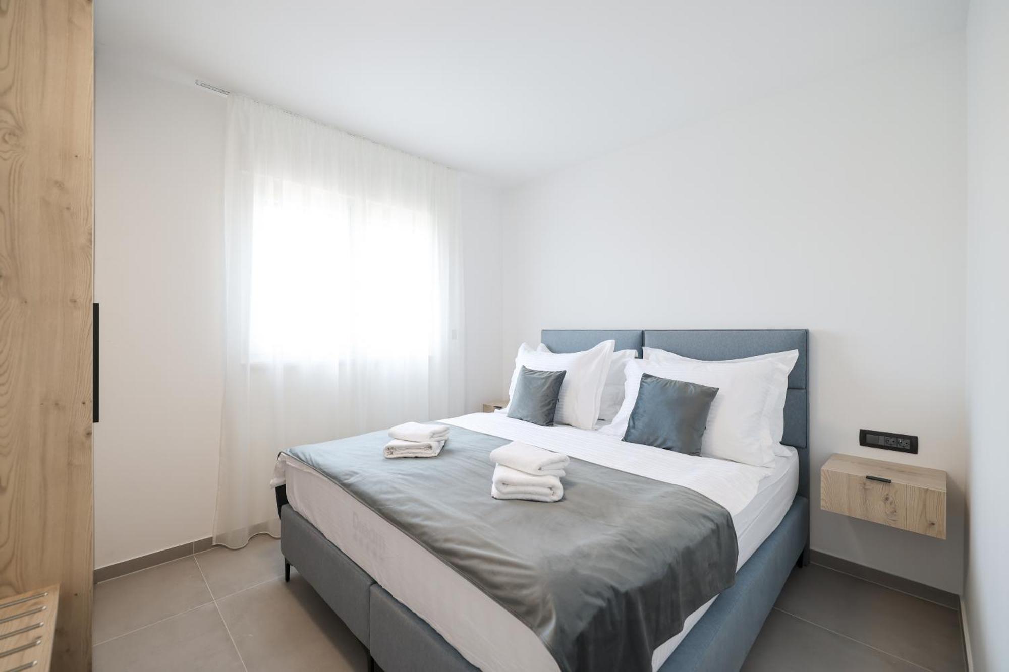 Deluxe Apartments Privlaka On The Sand Exterior foto