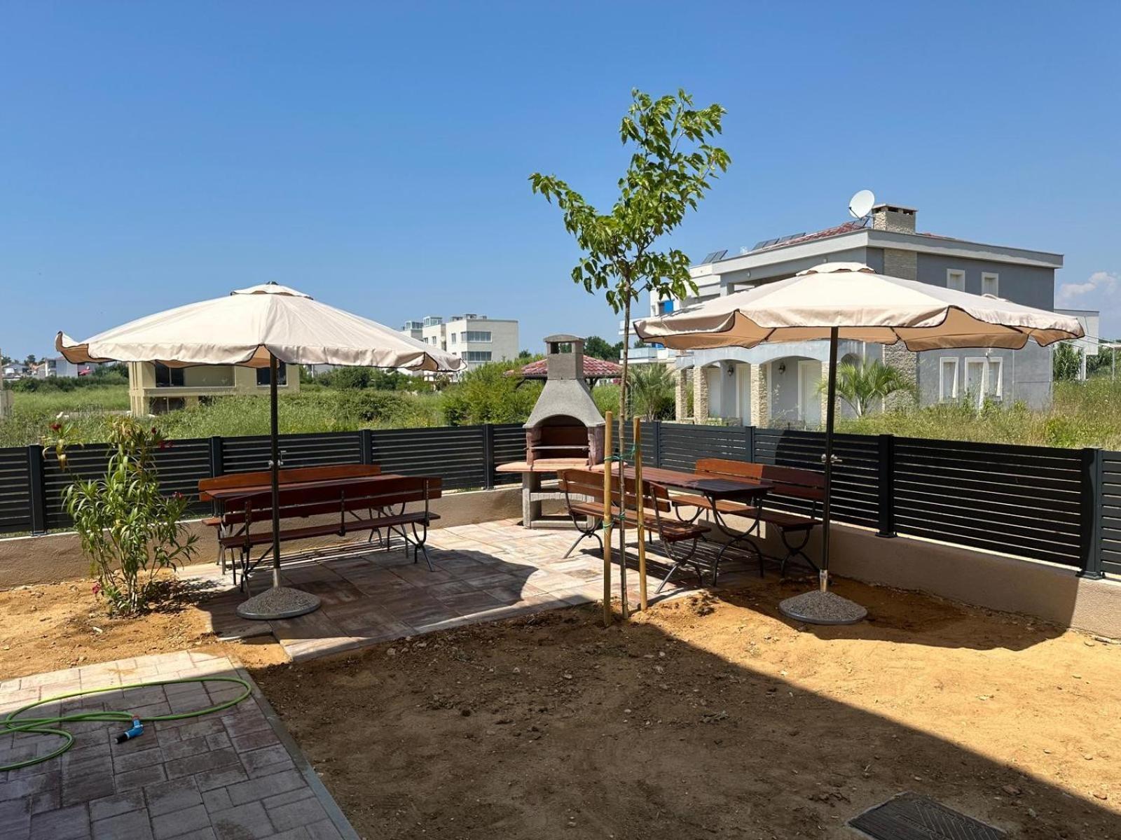 Deluxe Apartments Privlaka On The Sand Exterior foto